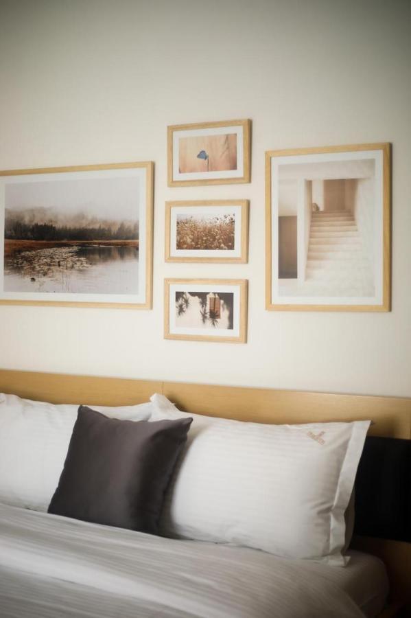 Triss Hotel Tiranë Luaran gambar