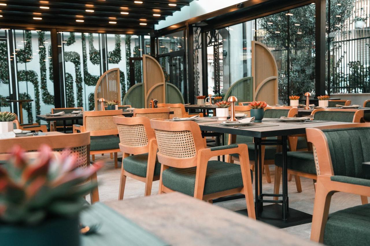 Triss Hotel Tiranë Luaran gambar
