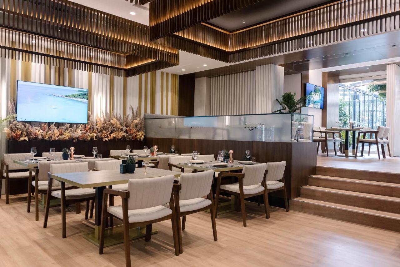 Triss Hotel Tiranë Luaran gambar